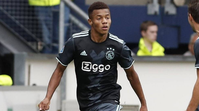 yy体育 -赛前阿贾克斯调整名单以备CBA常规赛;防线松动环节打磨;信心回归;控场能力受关注的简单介绍