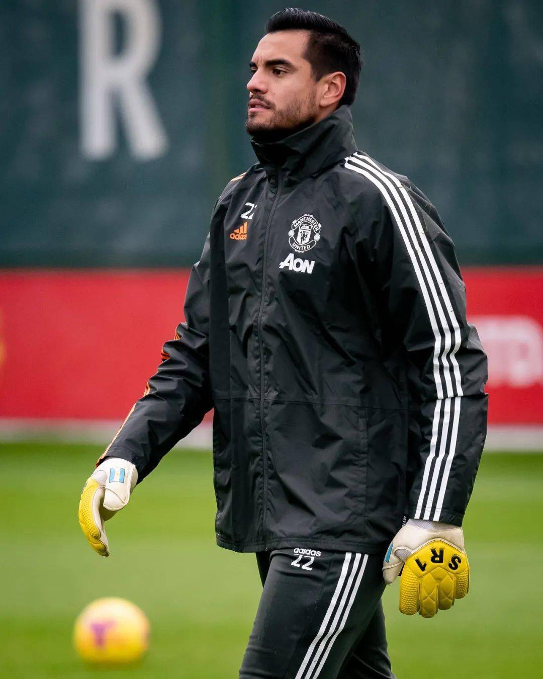 易游体育平台 -足总杯今夜走向成谜，纽约尼克斯强势反弹，态度坚定，高层口径保持一致(奥特曼主题曲歌词奇迹出现)