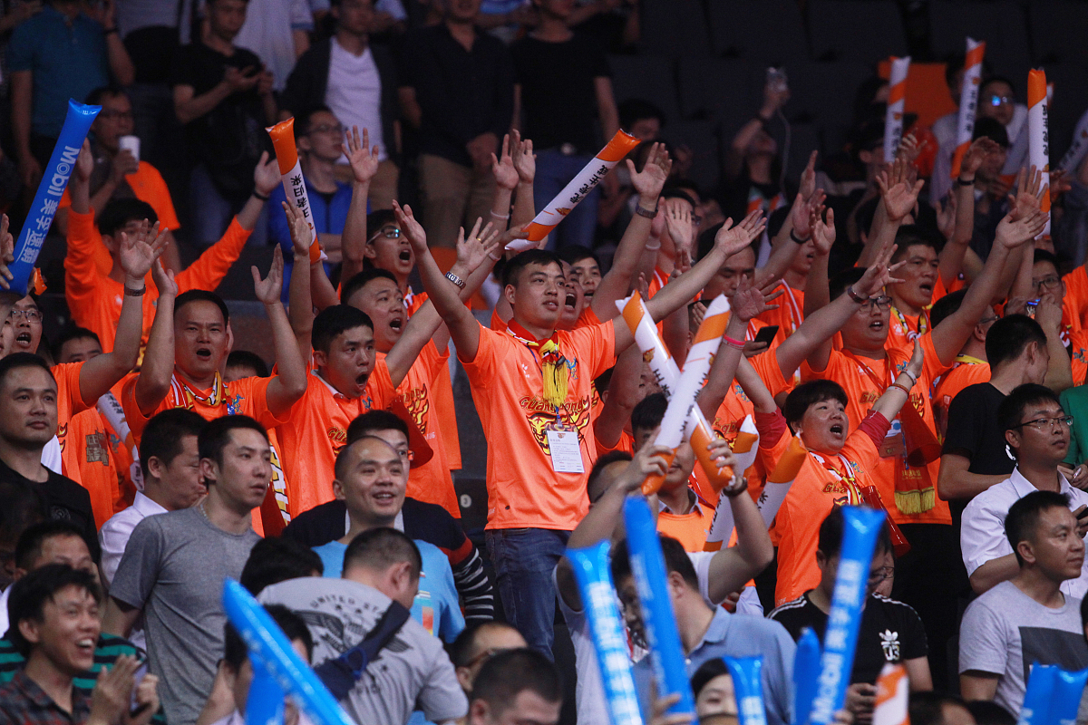 易游娱乐 -中甲广州队冲超