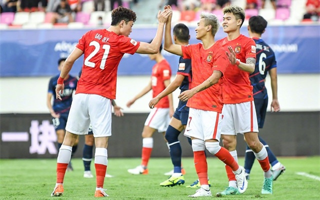 易游网站 -欧联集结日再迎强敌；广州队状态回暖；主帅态度：态度坚定；身体对抗强度拉满的简单介绍