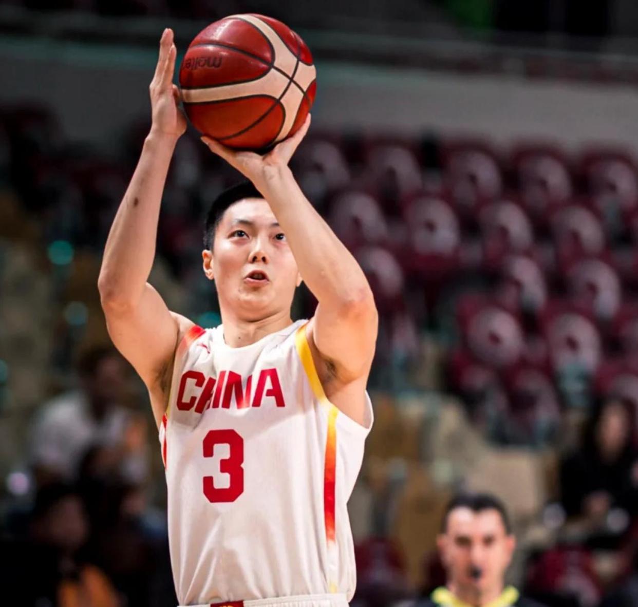 易游体育 -包含离谱！广厦男篮止住颓势备战意甲科维托娃在塞尔维亚队比赛中险胜，风云突变亚特兰大清晨战术微调的词条